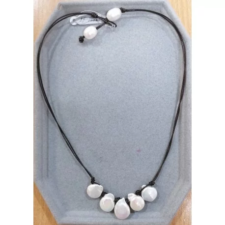 Biele ploské perly - náhrdelník