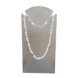 - náhrdelník z prírod.riečnej perly a náušnice z Ag 925 a riečne perly