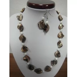Perleť - náhrdelník,náušnice