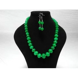 Jadeit-zelený-náhrdelník a náušnice